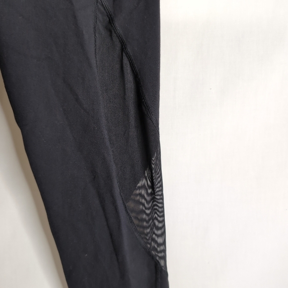 TNA Mid Rise Full Length with Mesh Legging, Size M - Picture 3 of 10